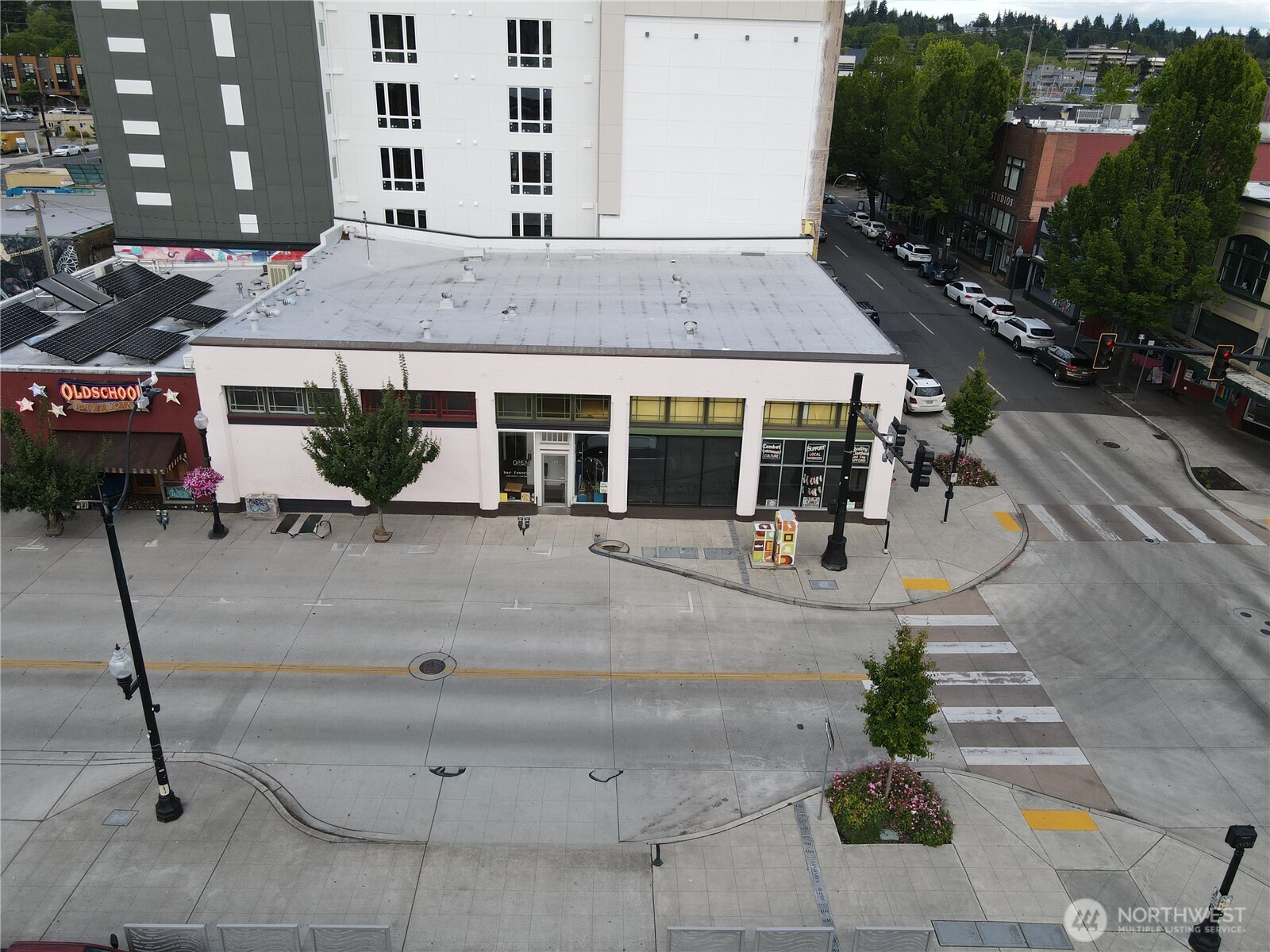 302 304 4th Avenue