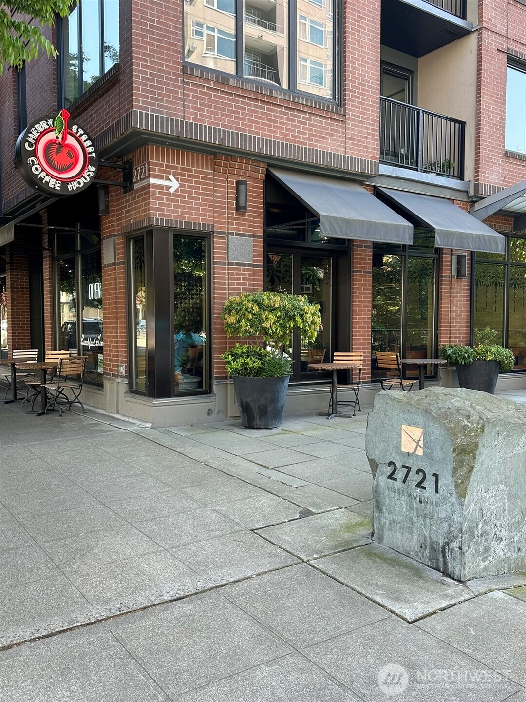 2721 1st Avenue #103