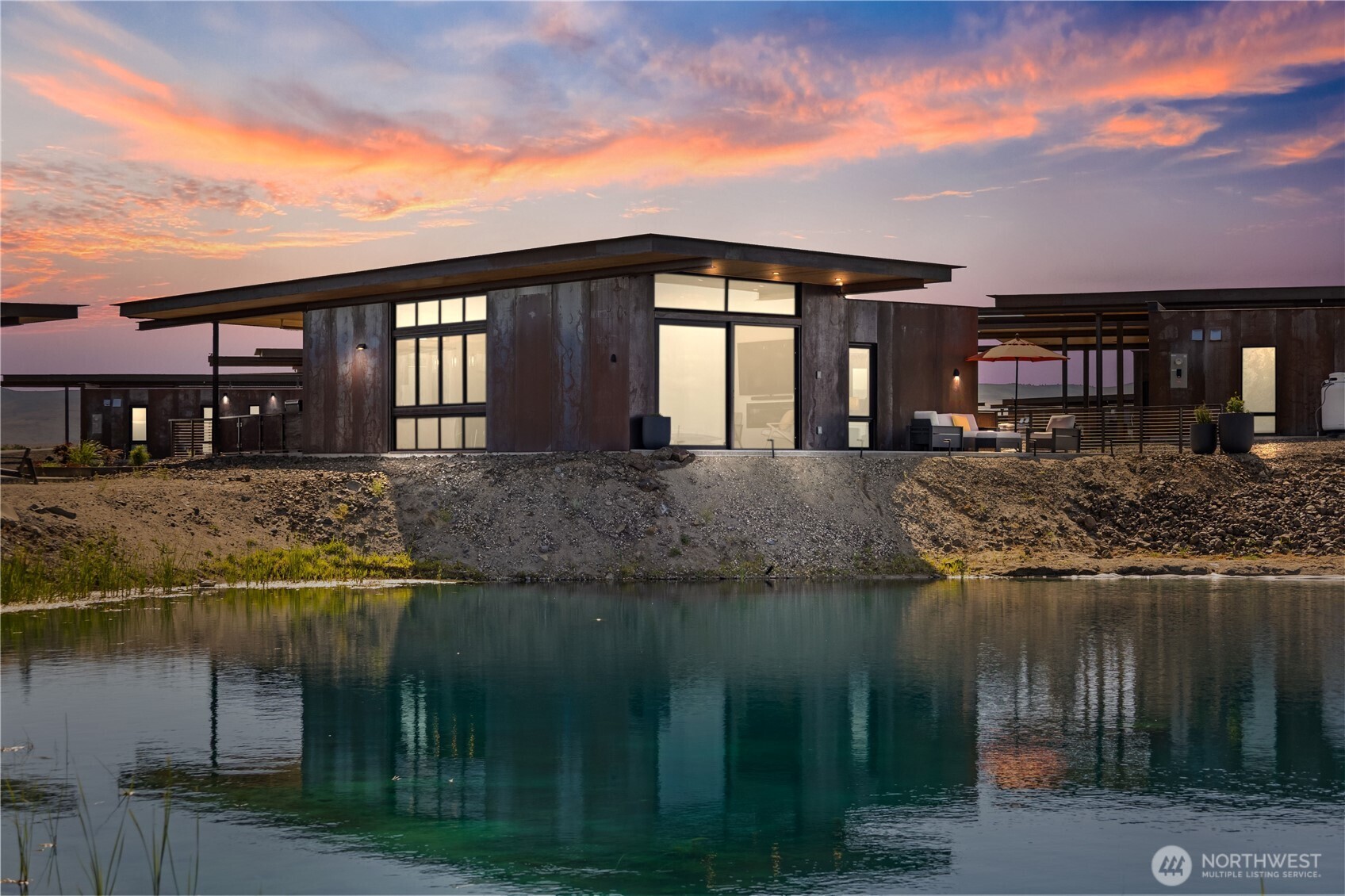 207 Vista Pointe Drive
