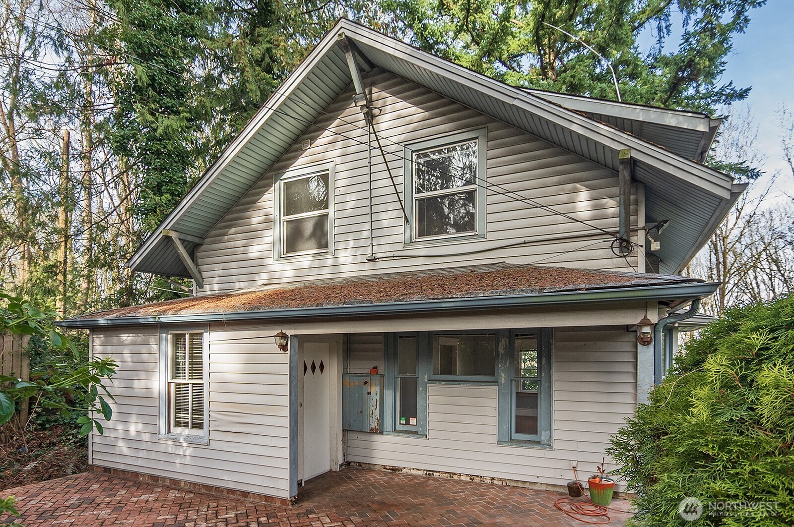 4729 Mount View Drive
