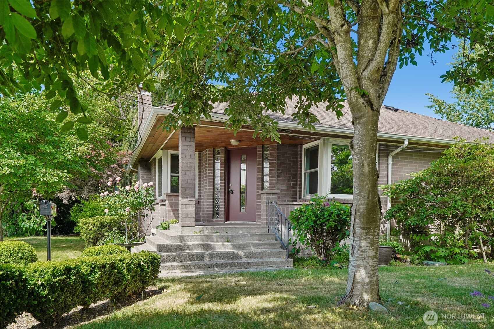 3004 Barton Street