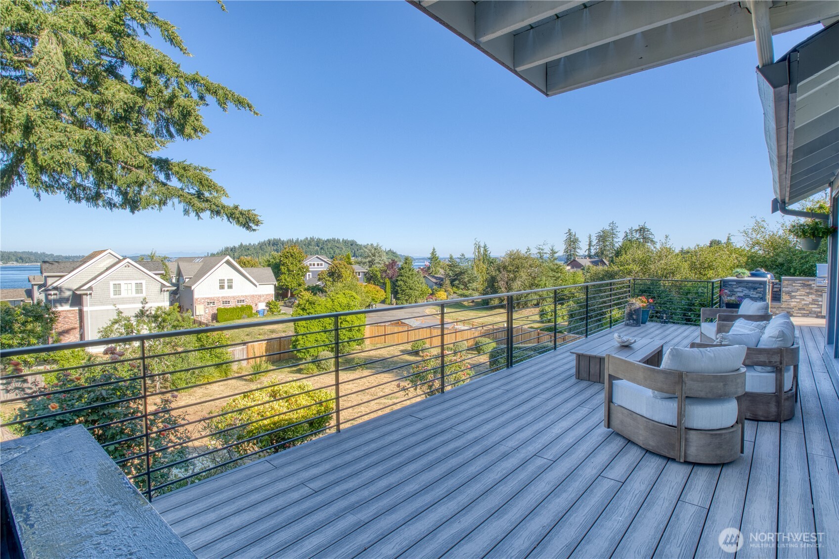2827 Moorelands Drive
