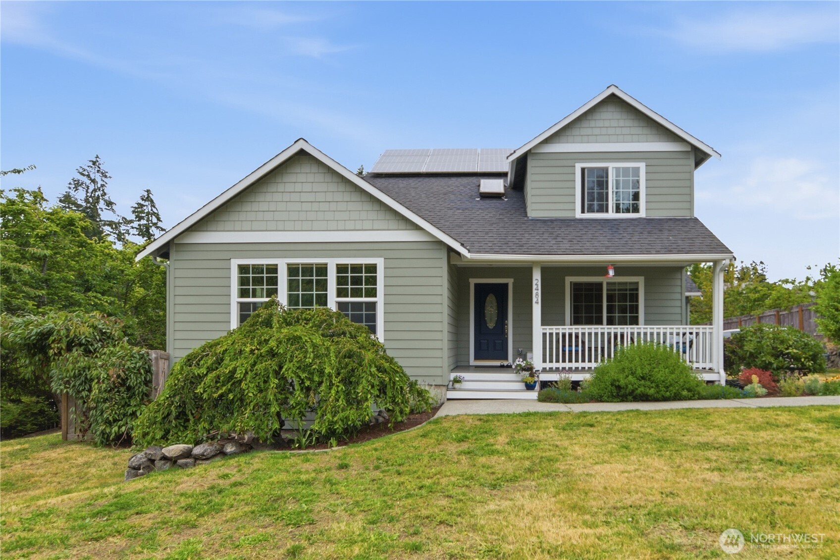 2484 Soundview Drive
