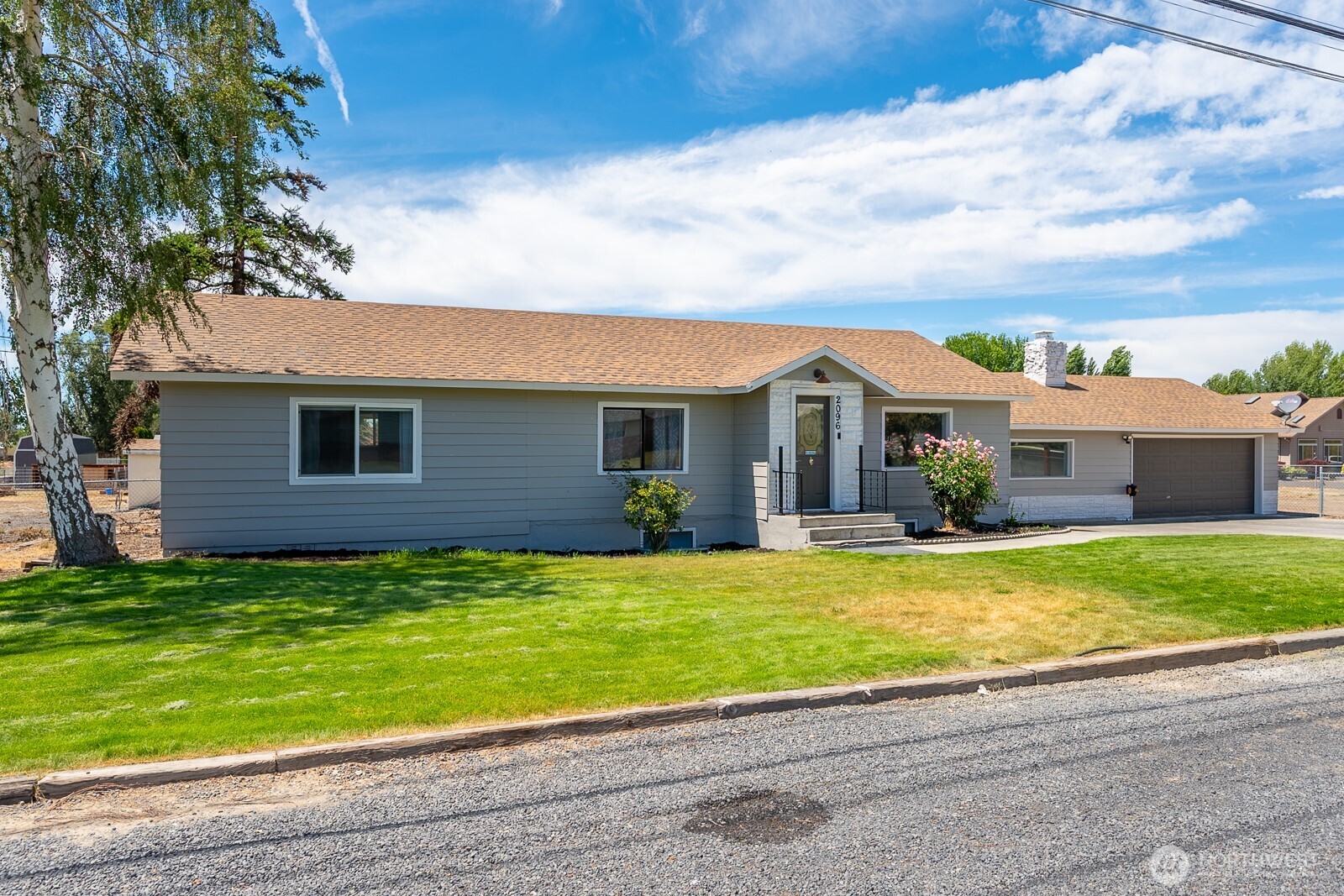 2096 Hamilton Road