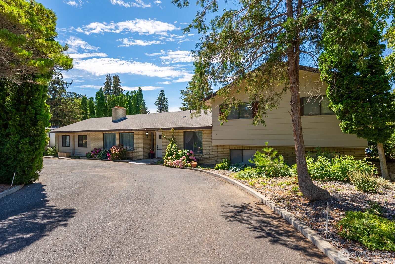5255 Painted Hills Drive