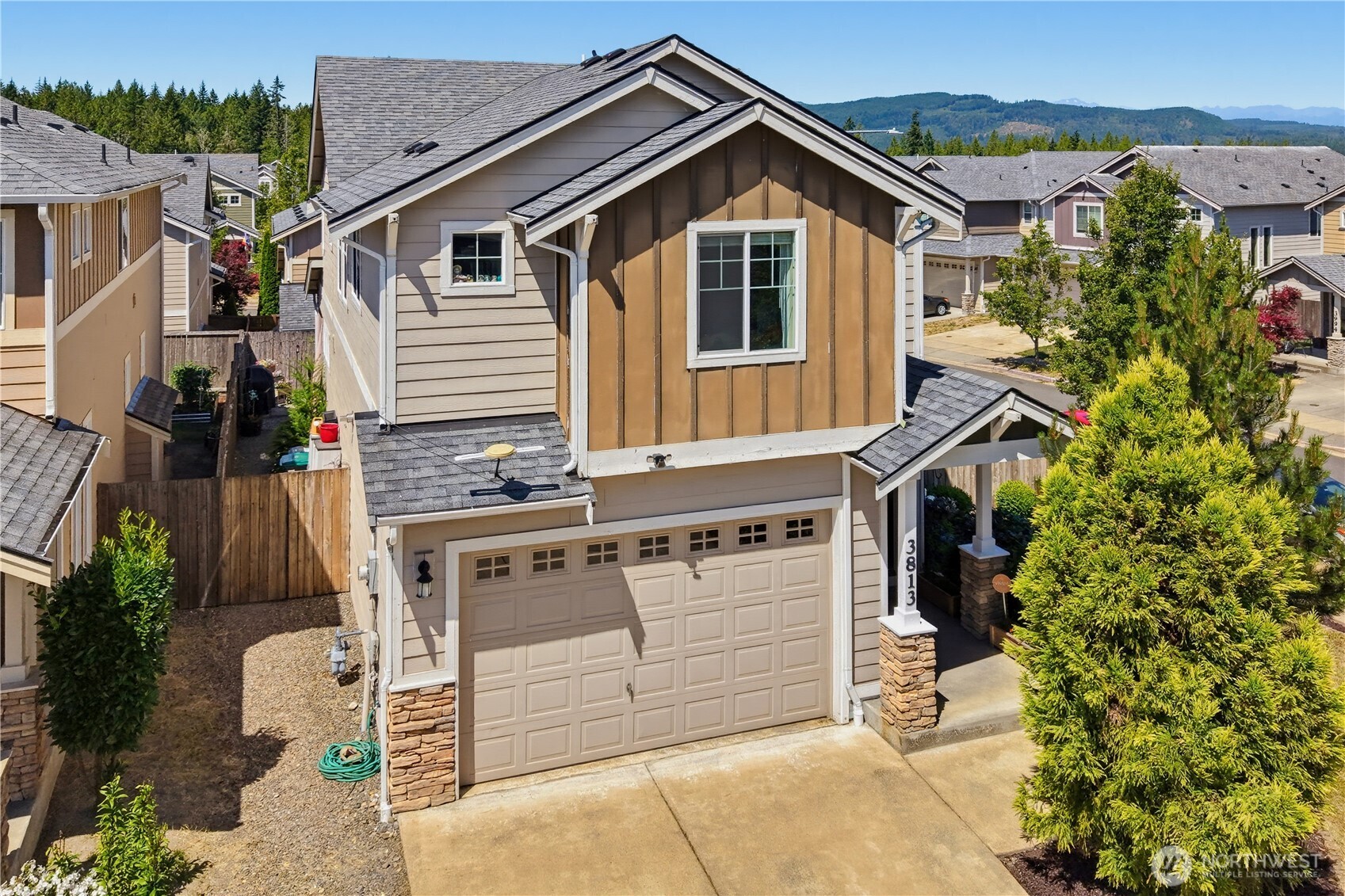 3813 Discovery Avenue