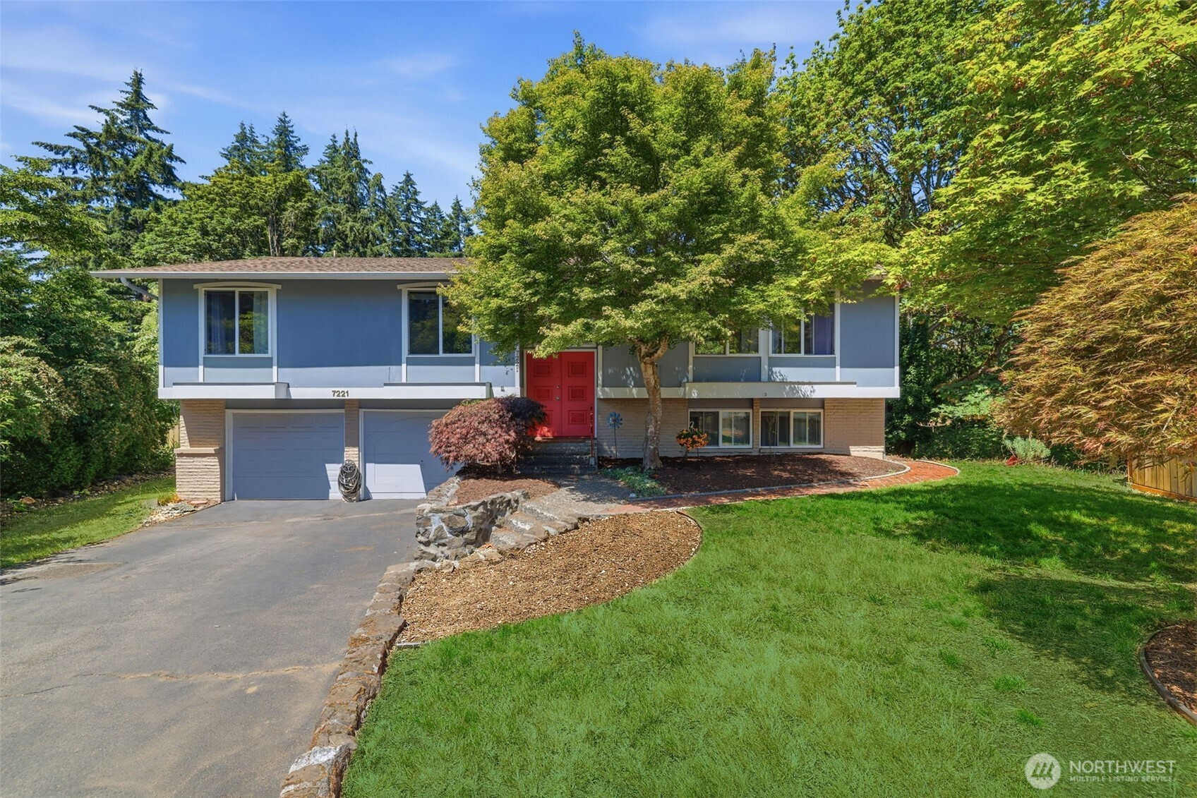 7221 Topaz Court