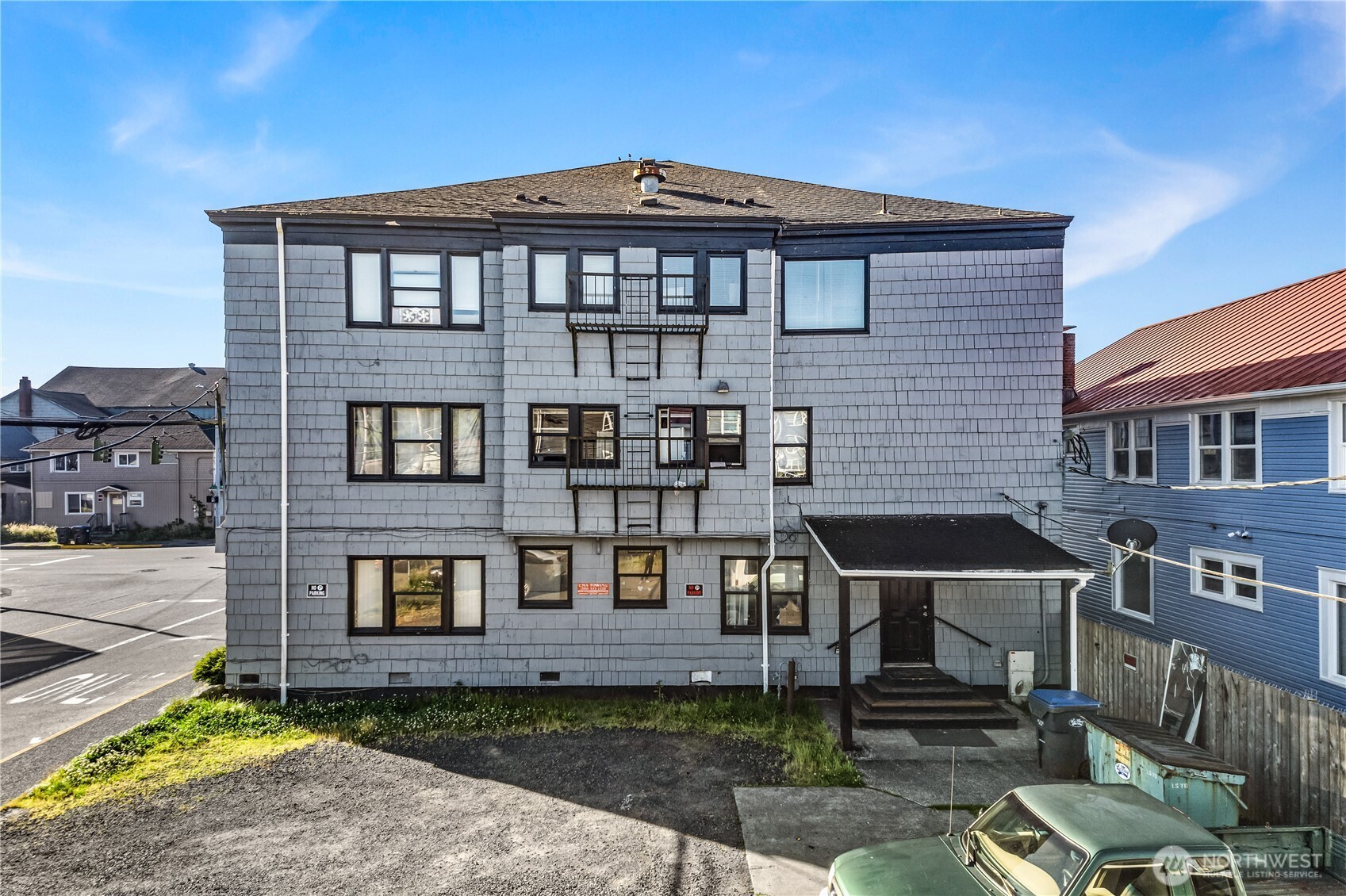 201 F Street