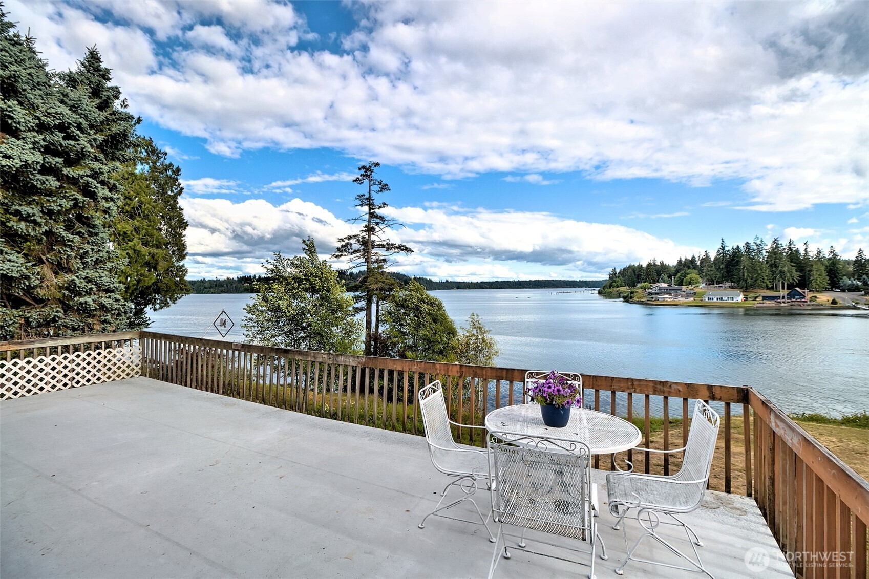 220 Sells Drive