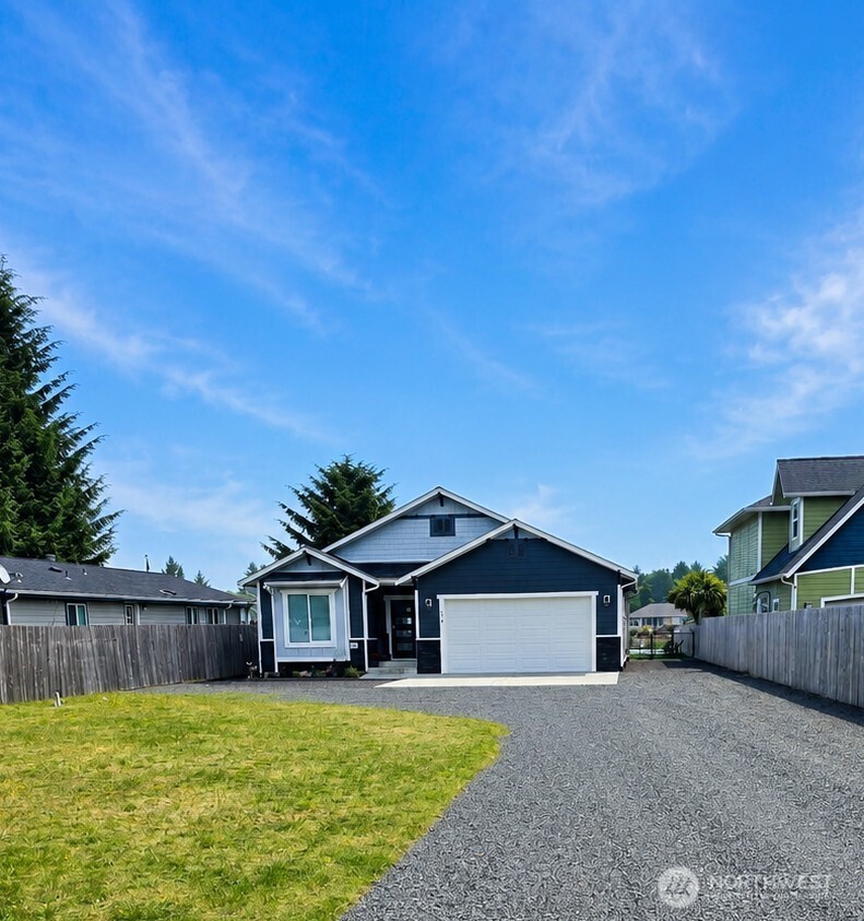 574 Weatherwax Loop