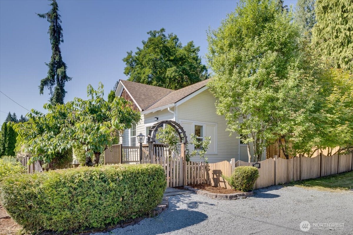 402 Galena Street