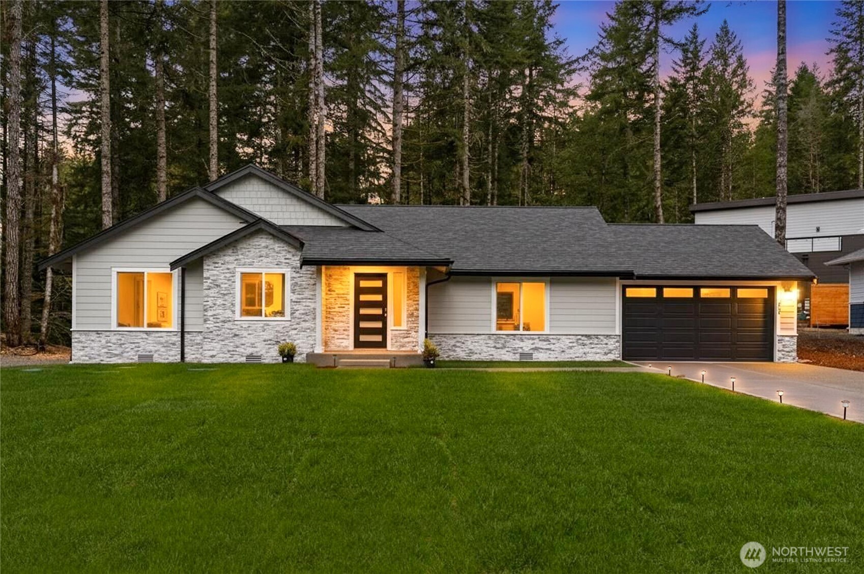 850 Vine Maple Lane