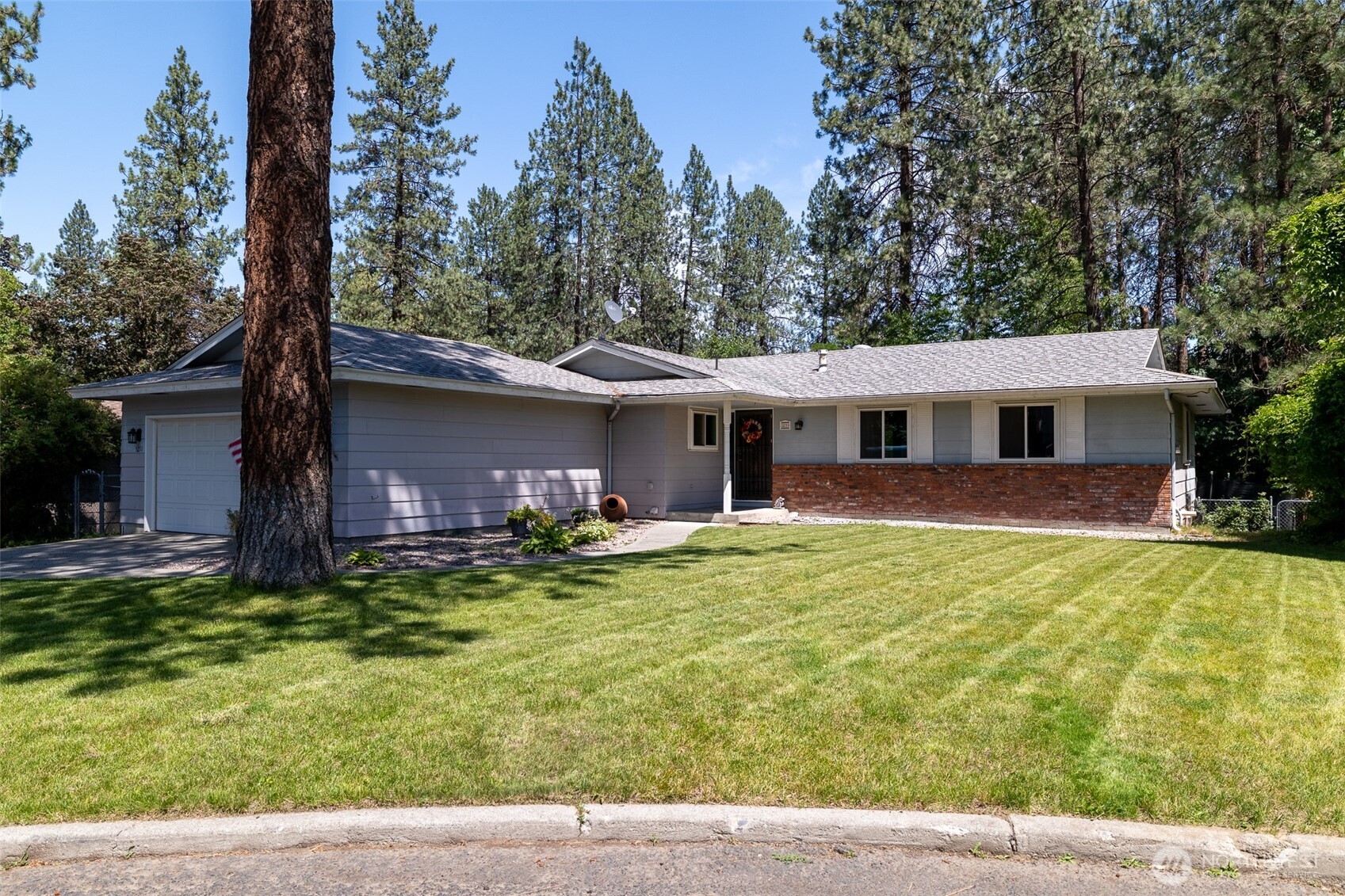 5211 Myrtlewood Court