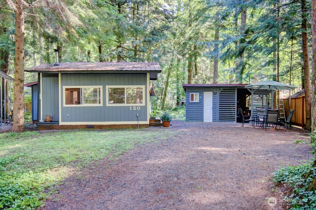 1120 Alder Lane