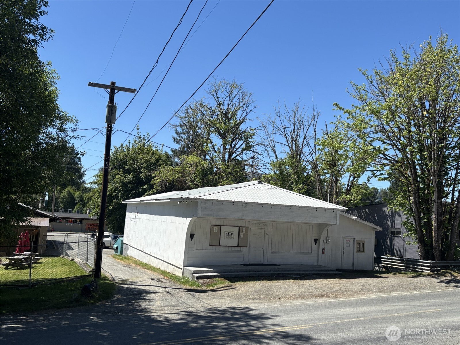 216 Silverbrook Road