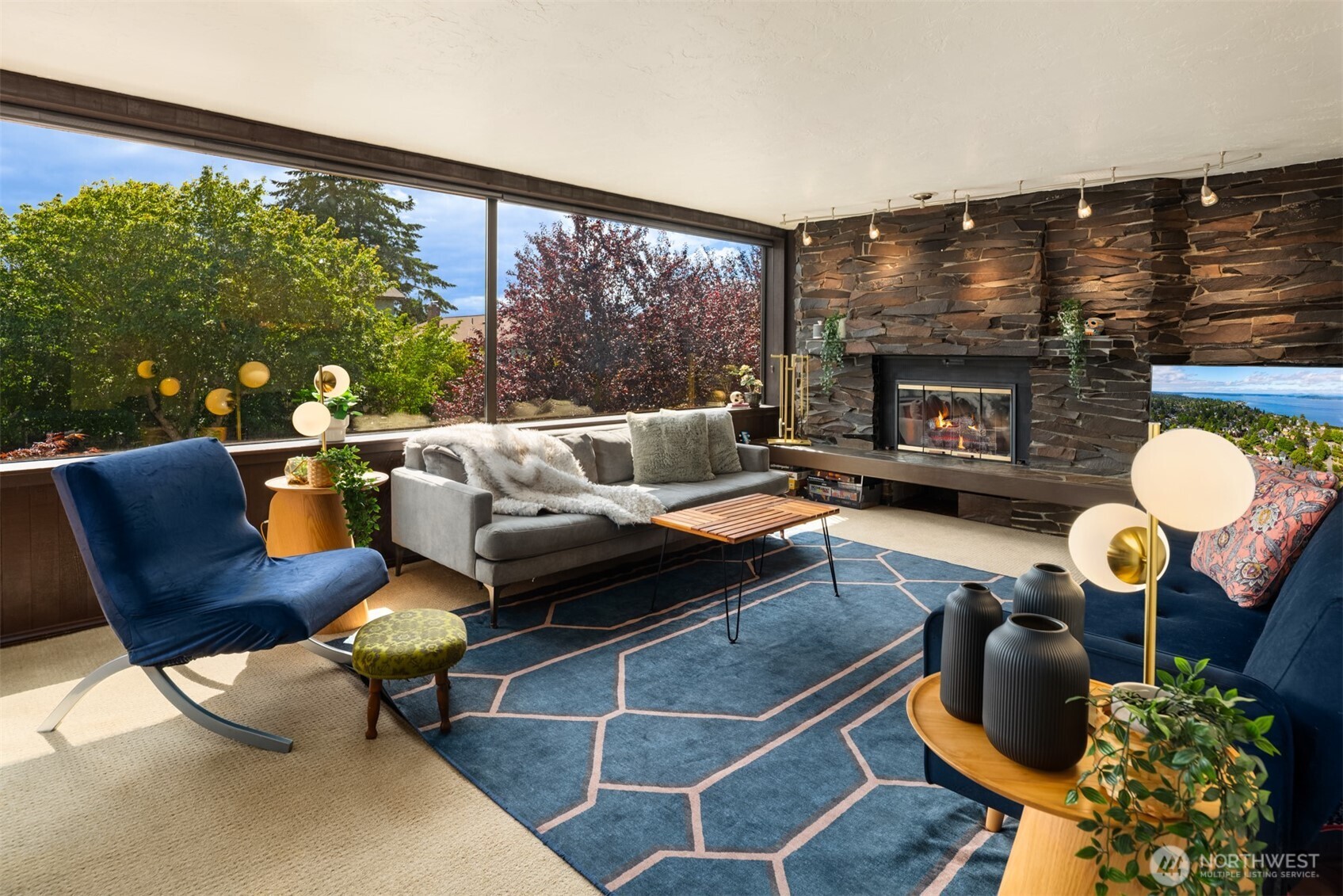 1627 California Avenue #2