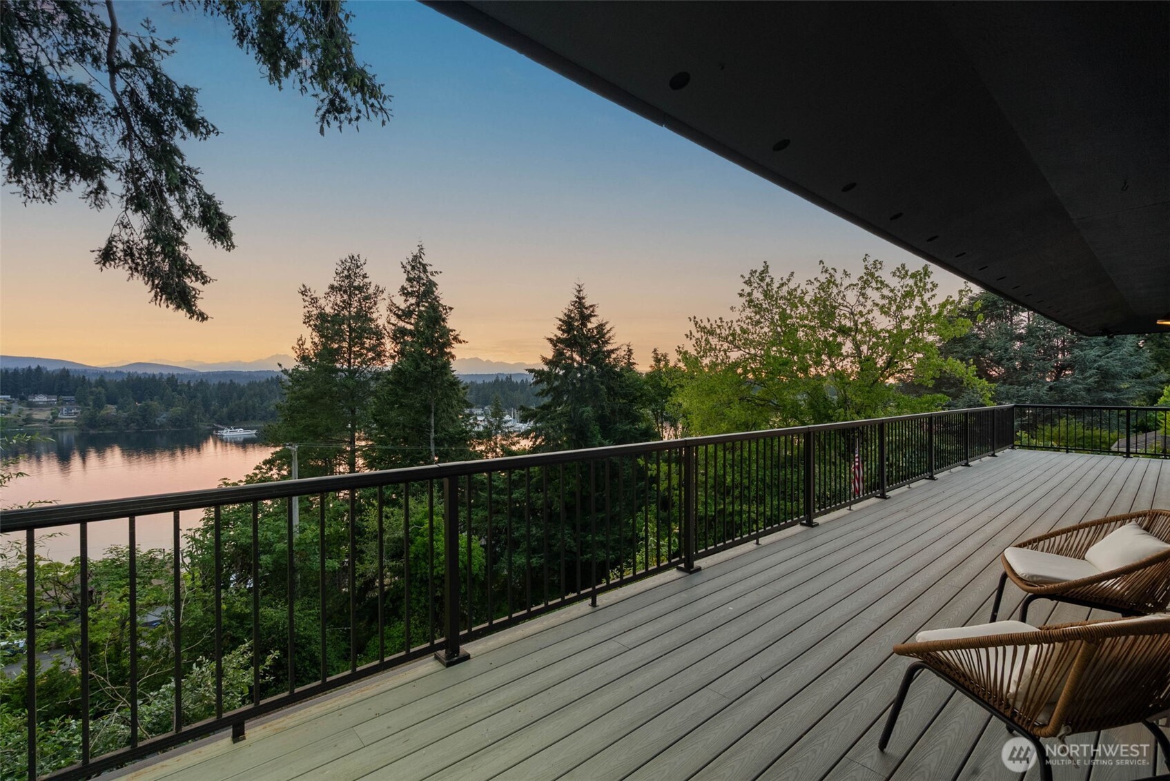 2511 Baymont Place