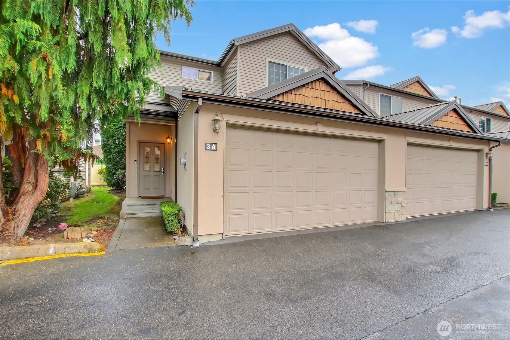418 17th Street #3A