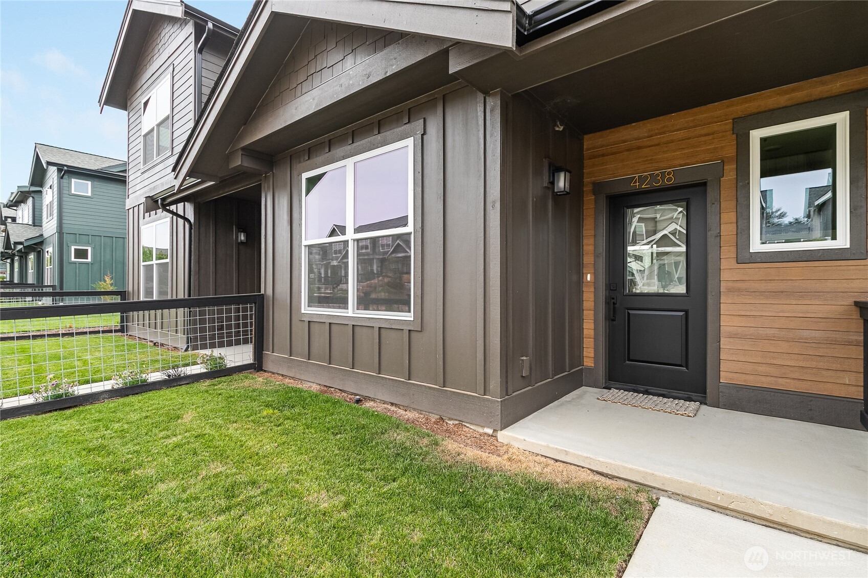 4238 Melrose Lane