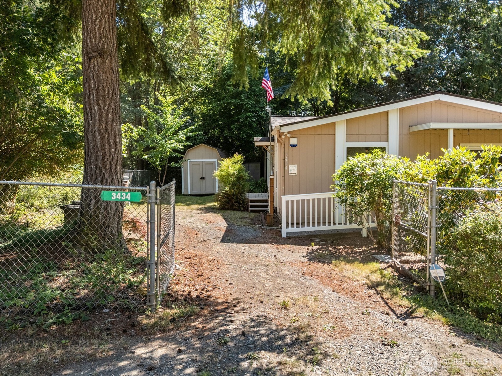 3434 Mission Rd W