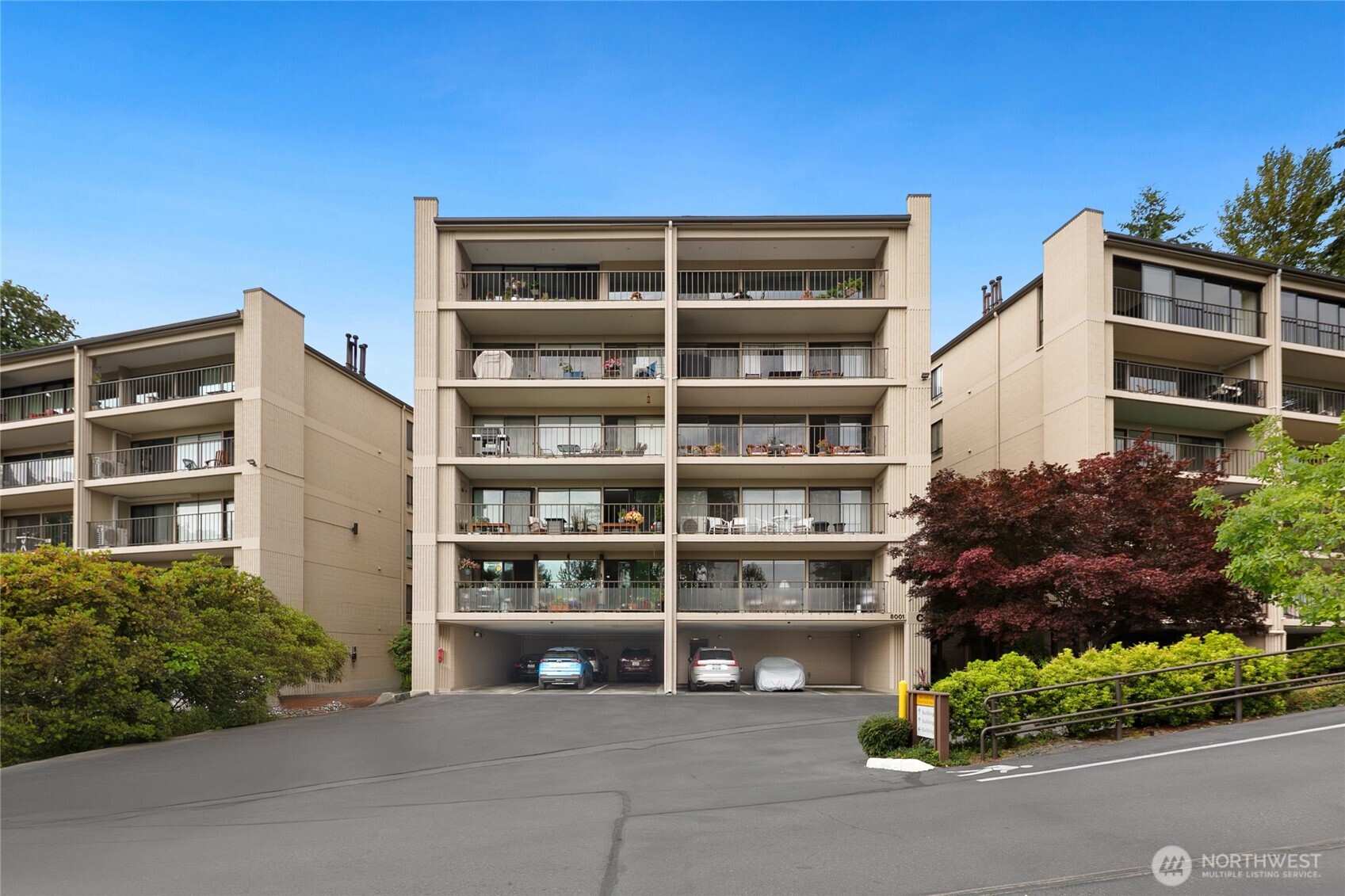 8001 Sand Point #C36