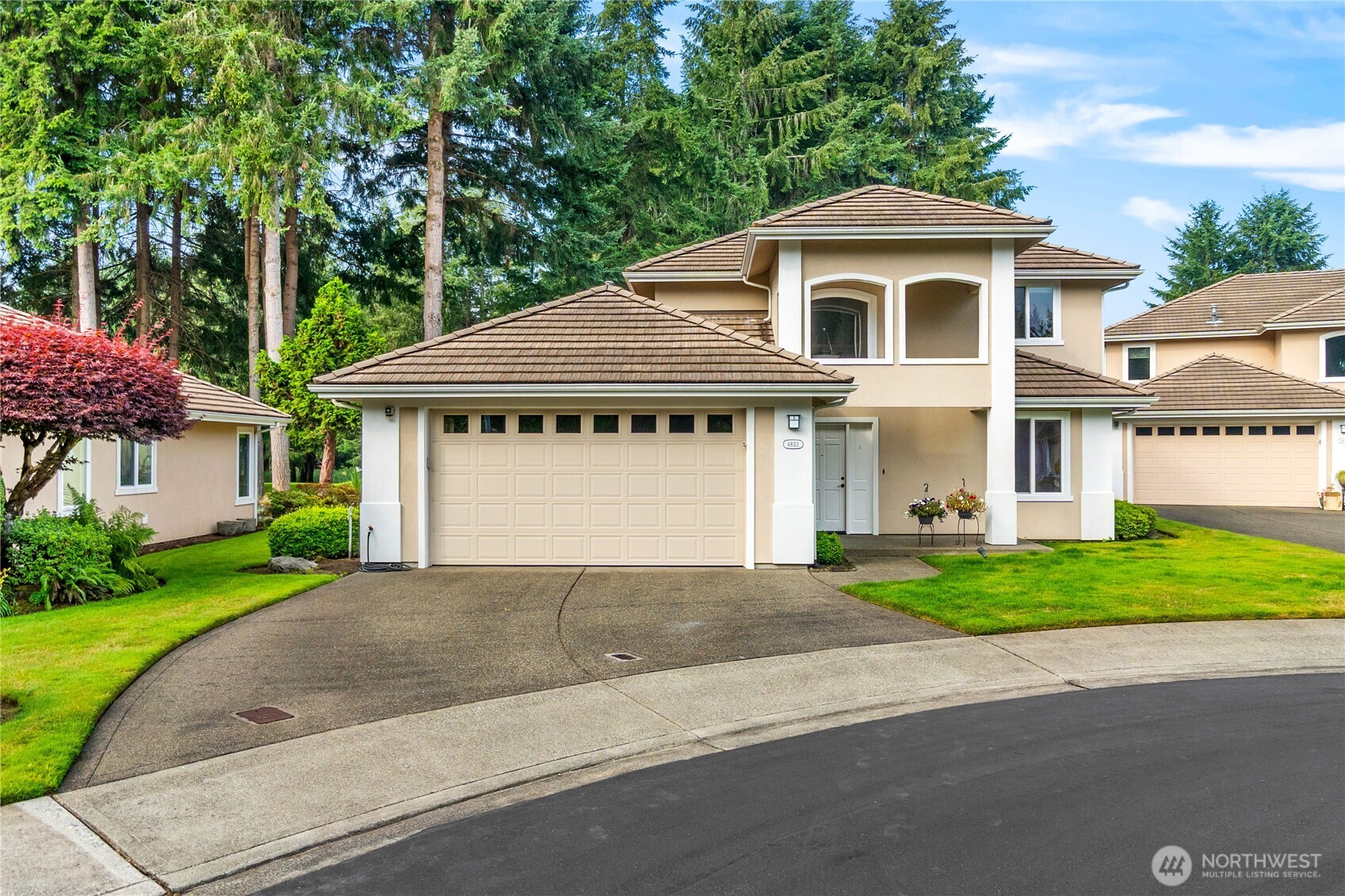 6833 Fairway Lane