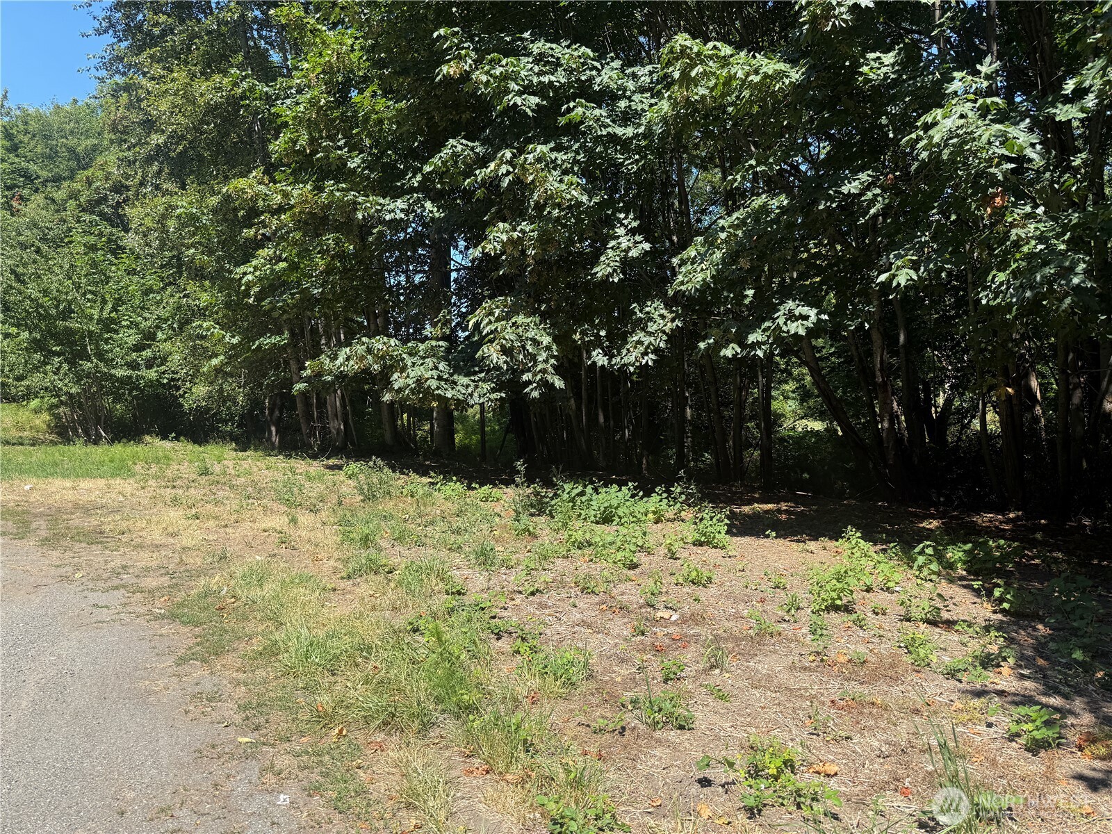 2009 Ennis Creek Road
