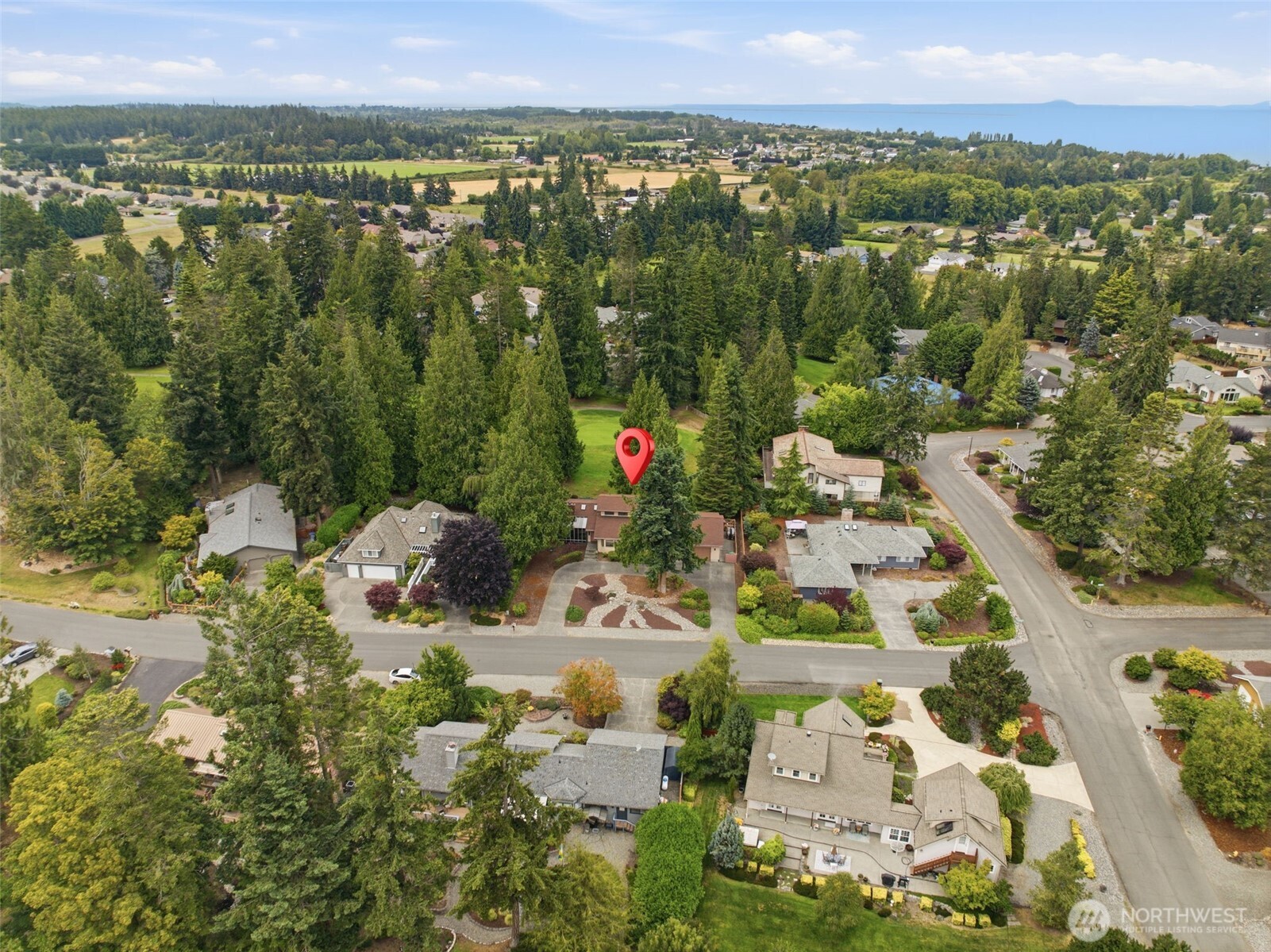 106 Fairway Place