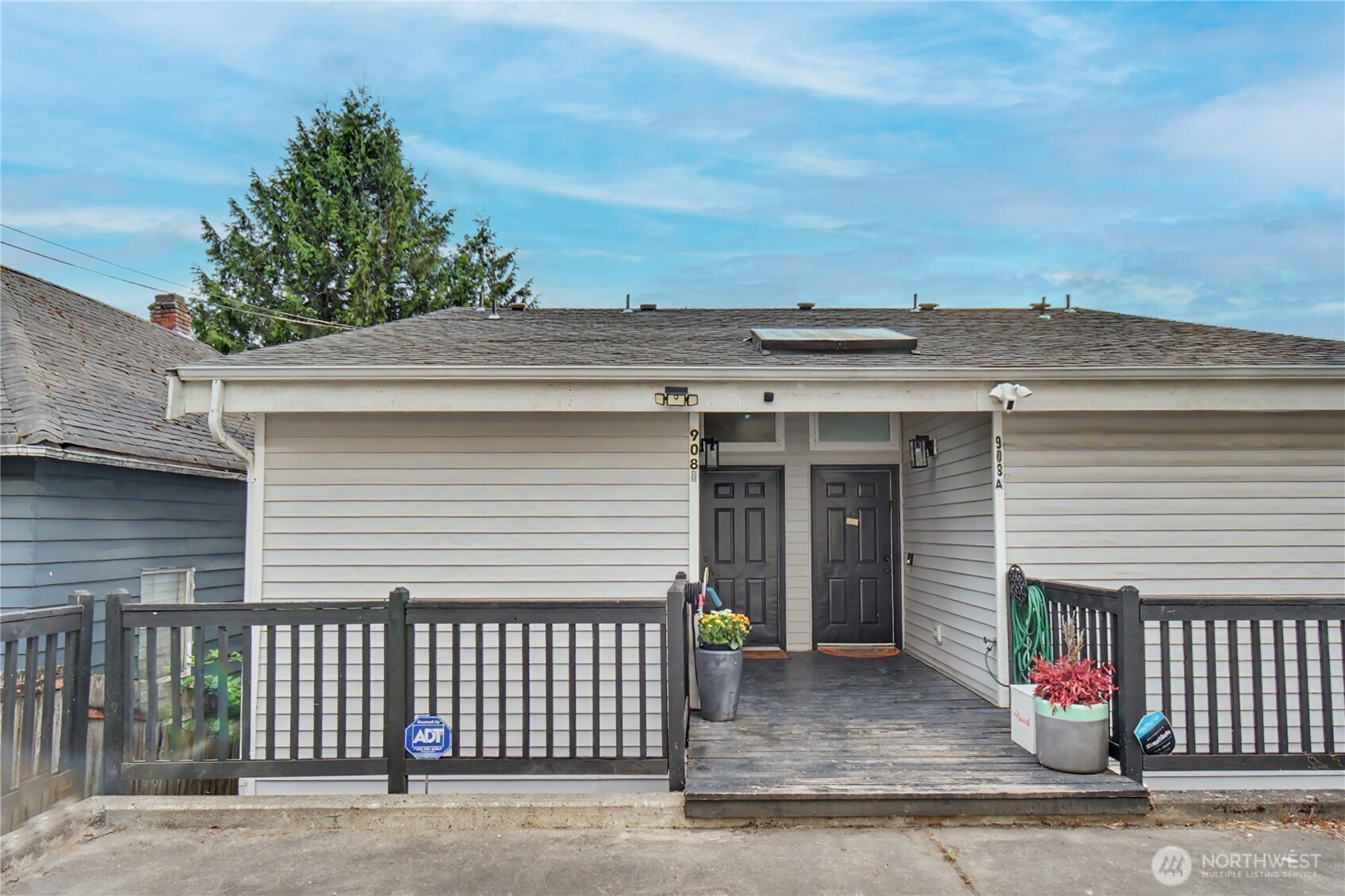 908 Hiawatha Place #B