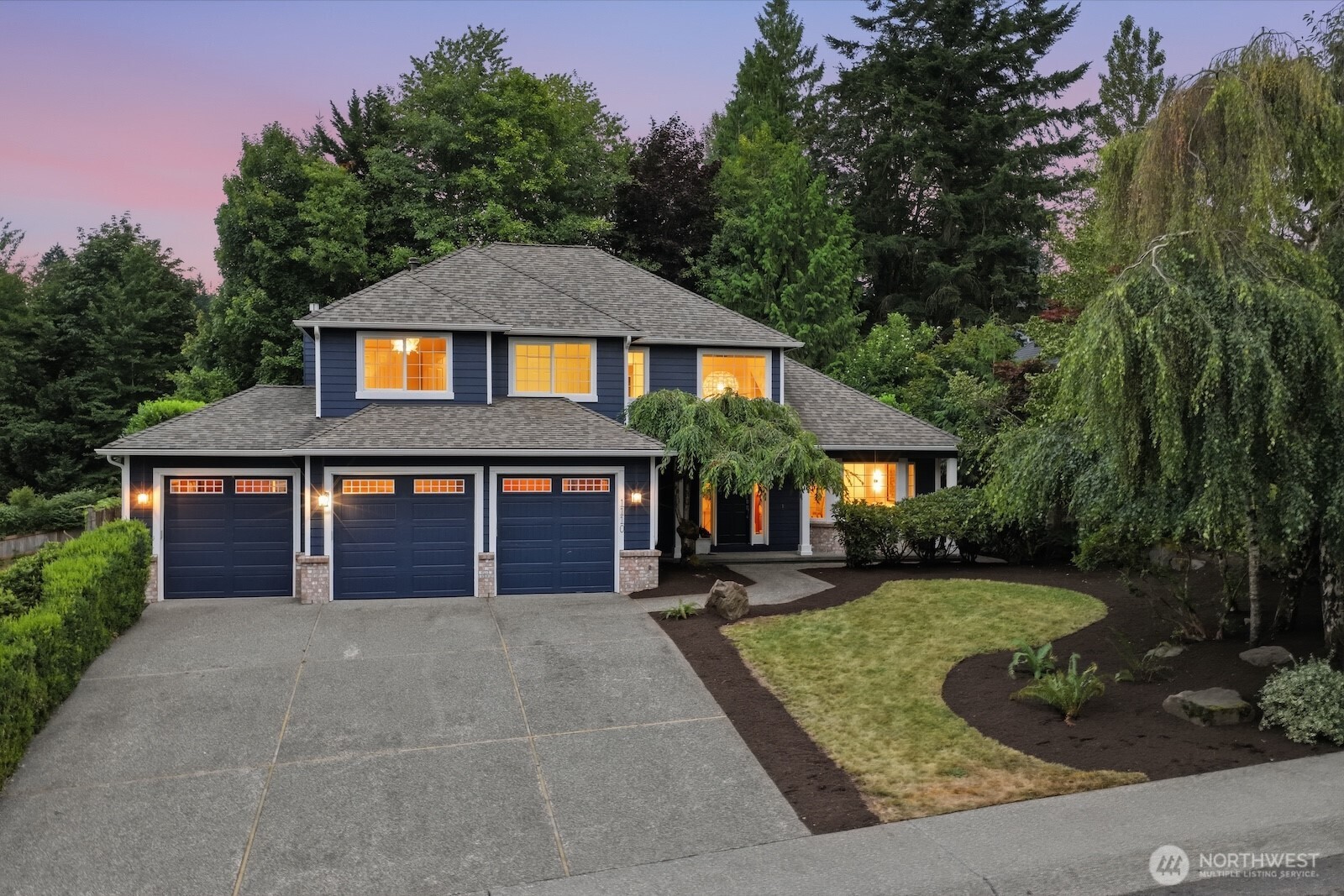 1110 Hemlock Avenue