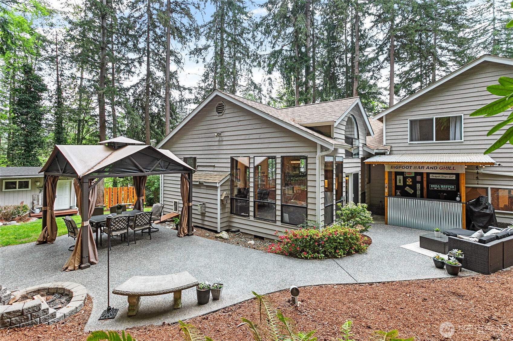 2336 Northshore Road