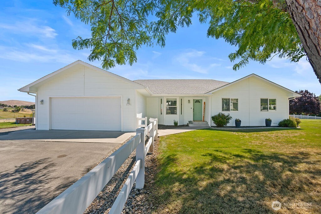 2291 Selah Loop Road