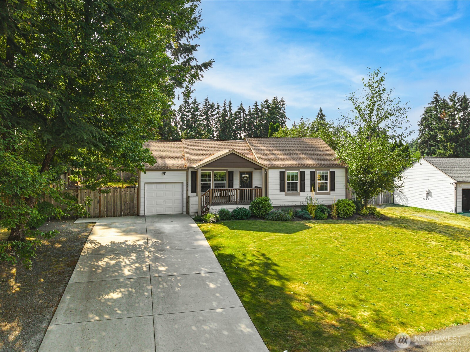 15902 95th Avenue Ct