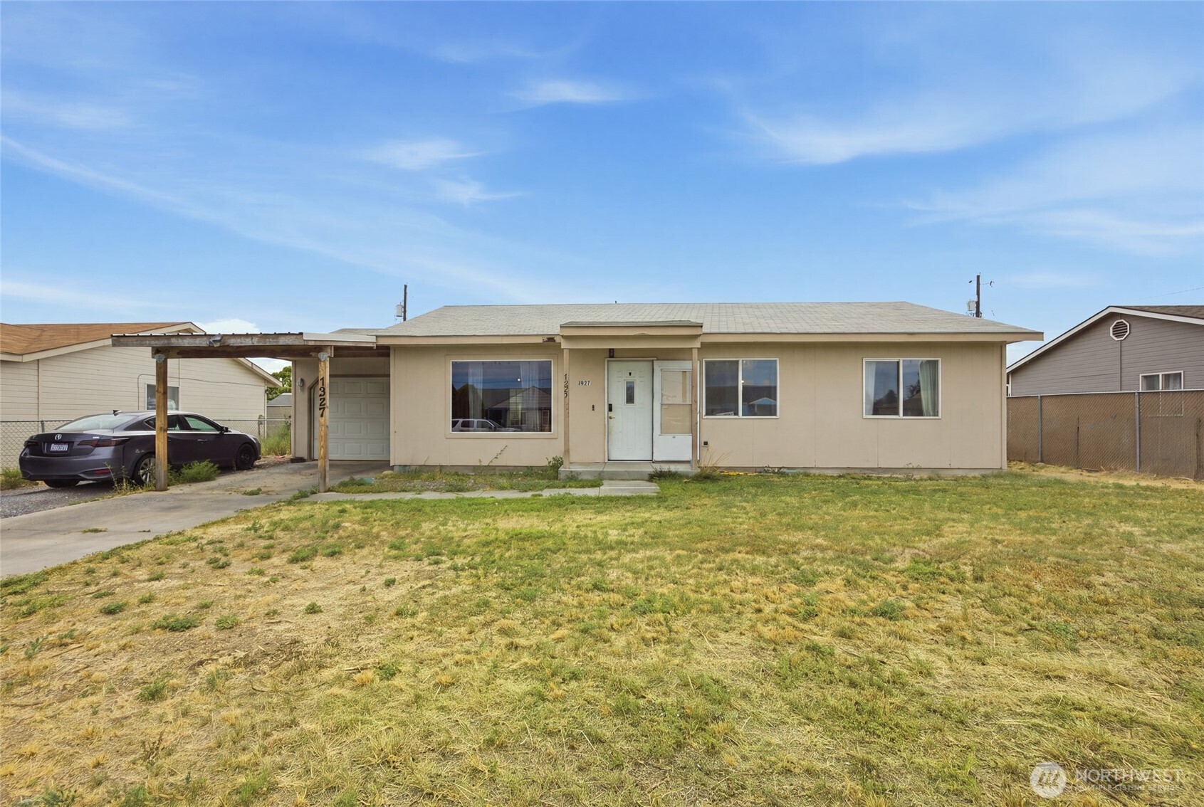 1227 Lowry Street