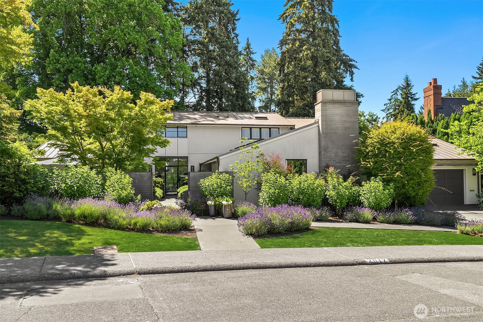 2017 Parkside Drive