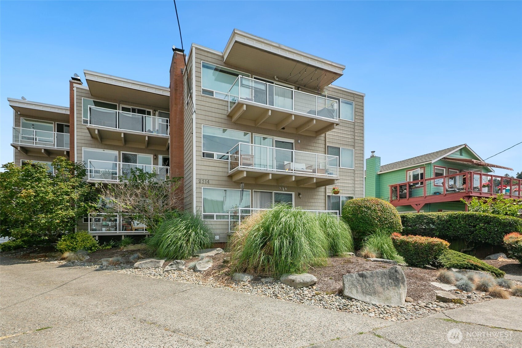 2514 57th Avenue #203