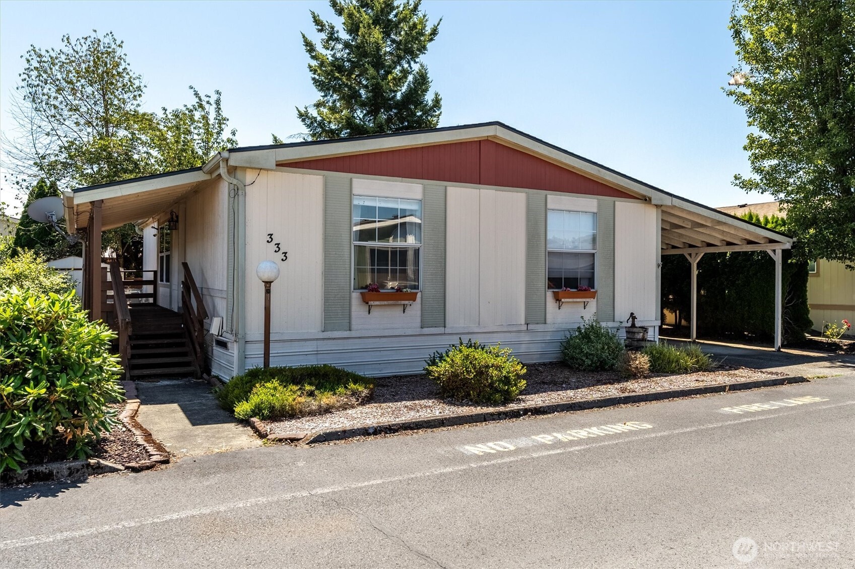 333 Franklin Place