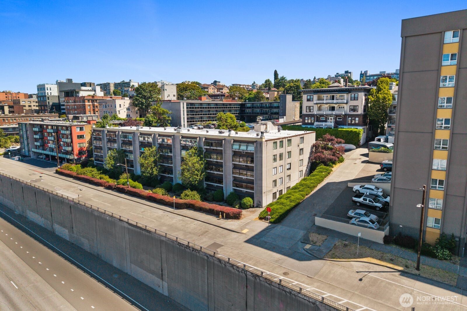 150 Melrose Avenue #504