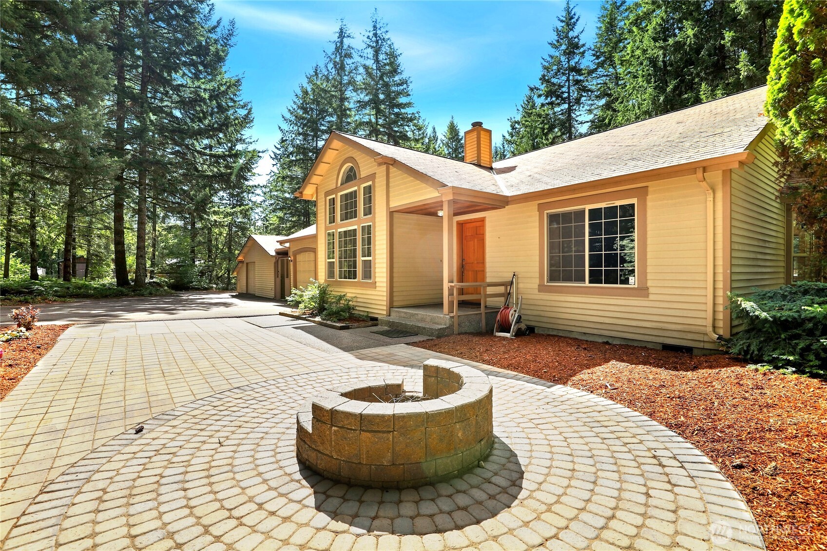 5800 Royal Spruce Drive