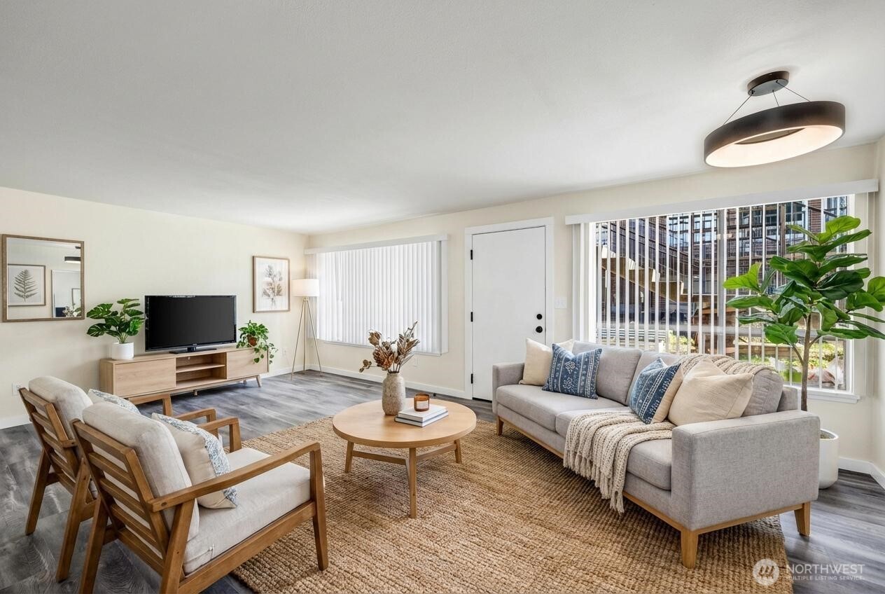 748 Cloverdale Street #Unit 6