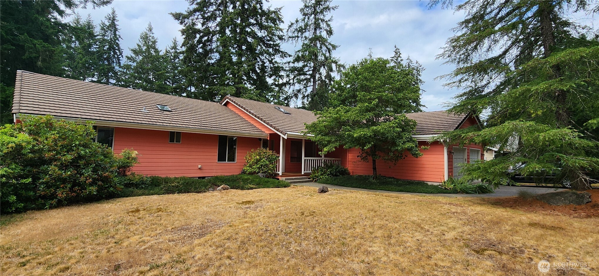 130 Lakeland Way