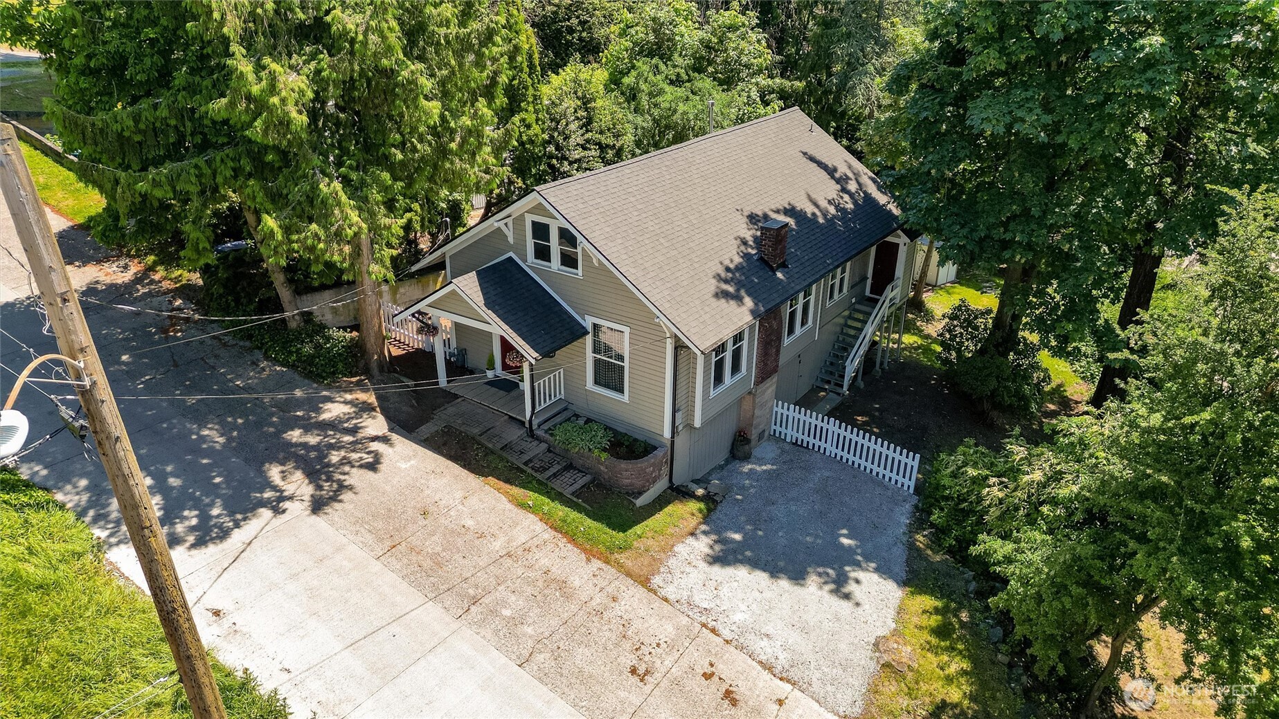 112 Division Street