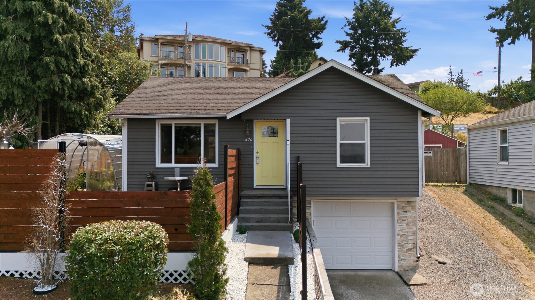 470 Grandey Way