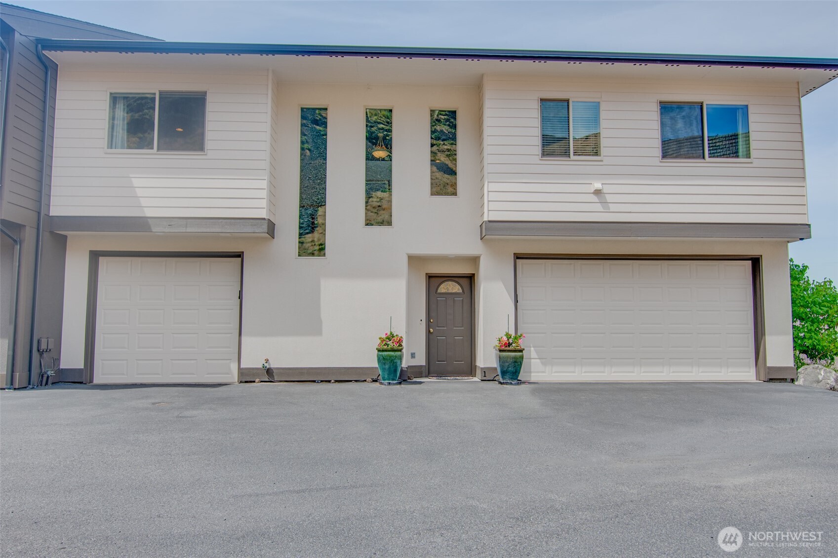 9021 Crescent Bar Road #1