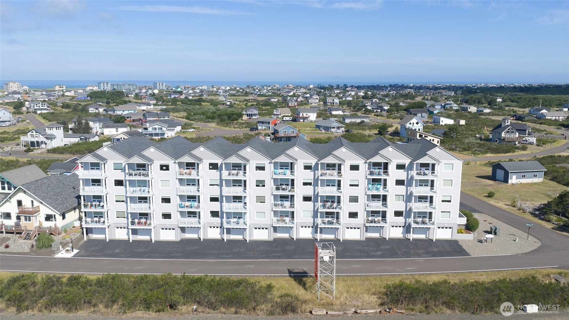 401 Westport View #203