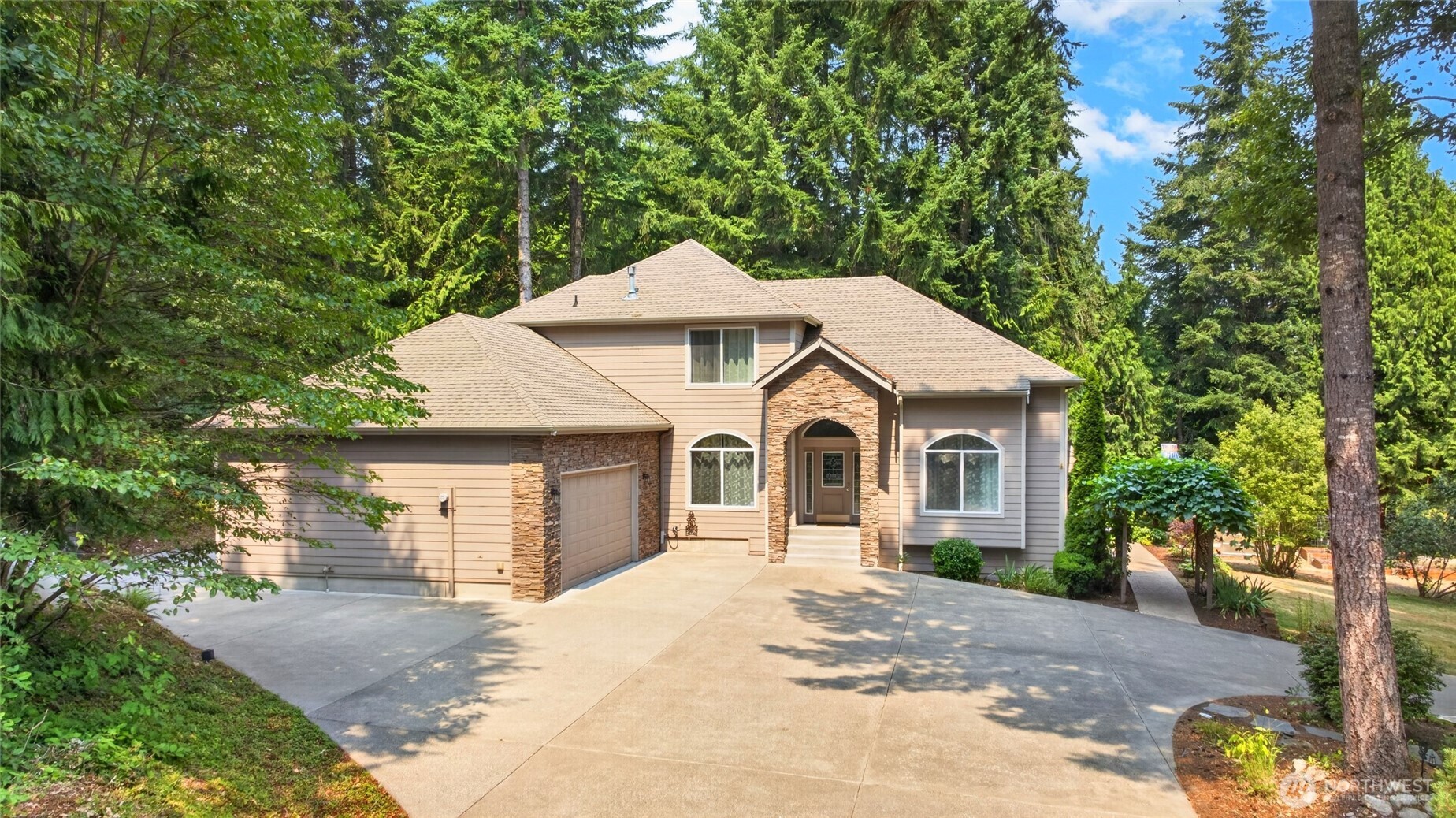 6448 Skycrest Lane