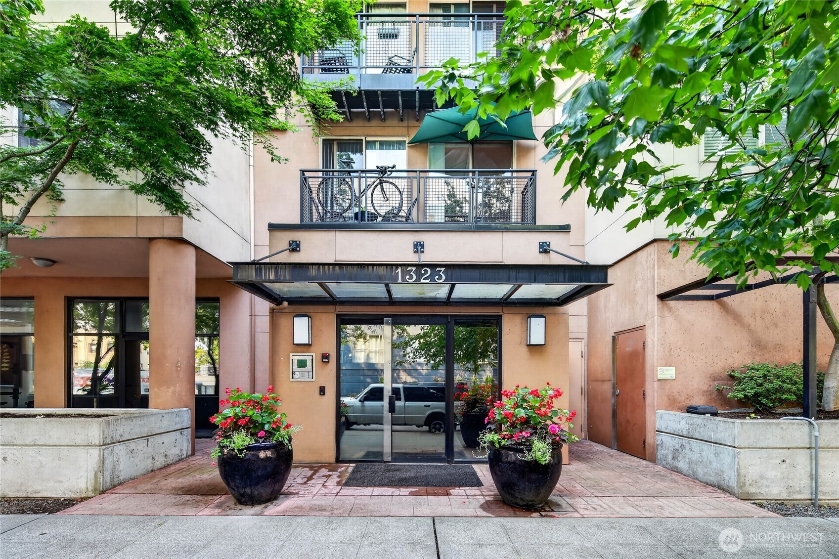 1323 Boren Avenue #212