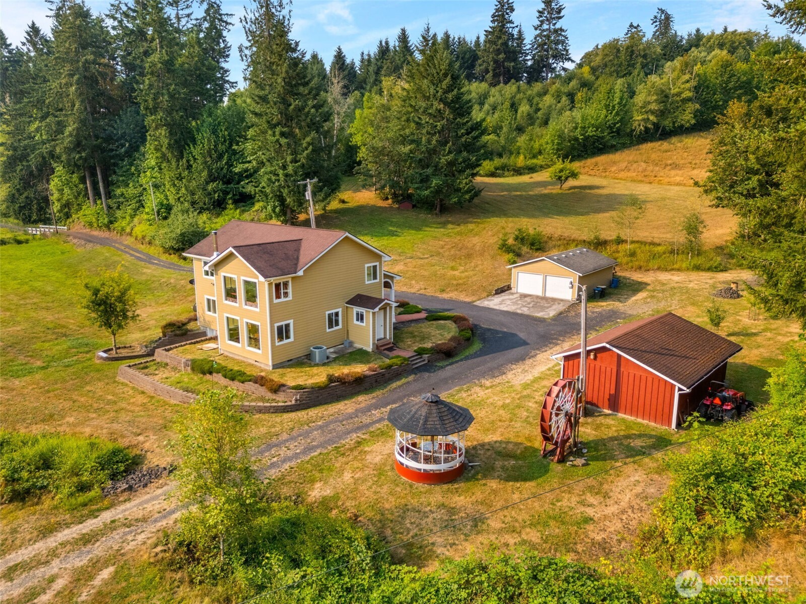 1136 Lincoln Creek Road