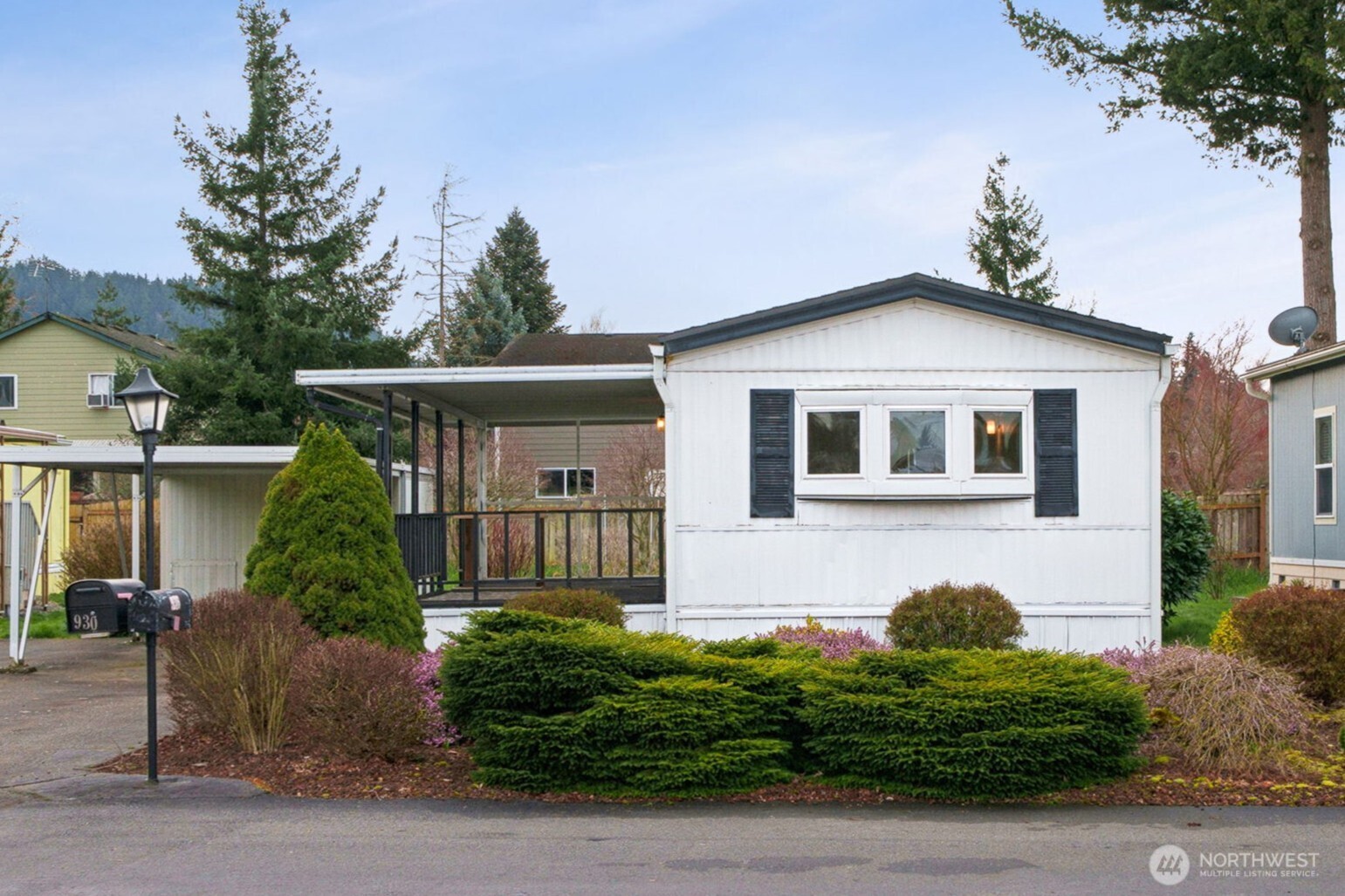 930 Mountain Villa Loop