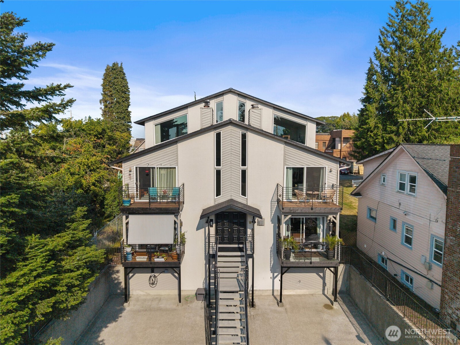 3211 Nassau Street #2